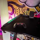 MACKENZIE gamer asztal LED világítással - 100 cm